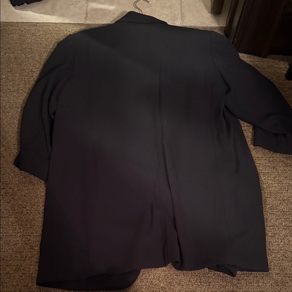 Express Classic Black Jacket - Picture 5 of 6